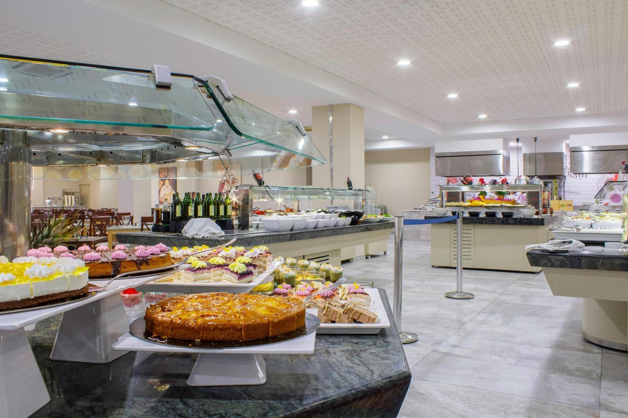 לה הרדורה Apartamentos Best Alcazar מראה חיצוני תמונה