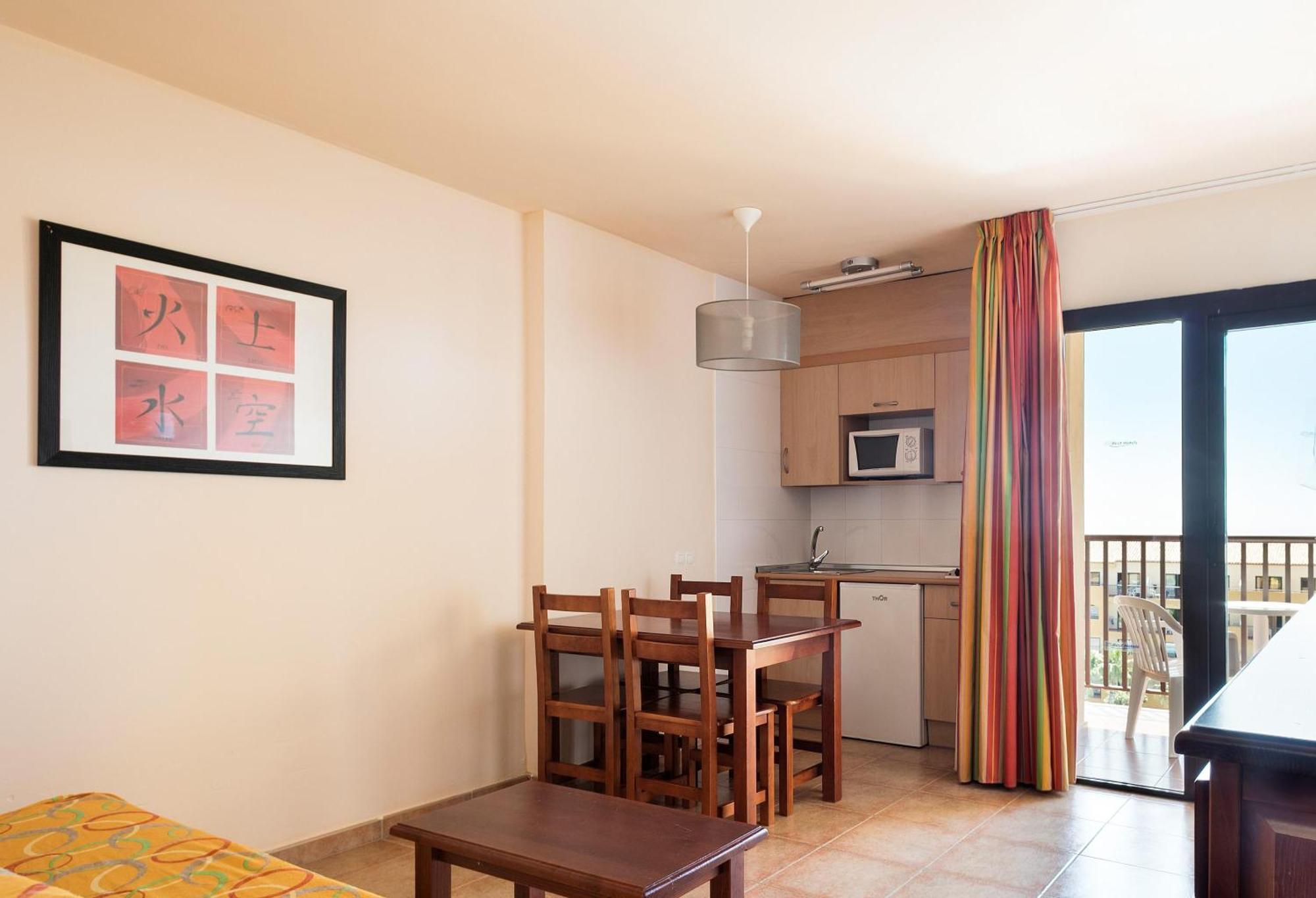 לה הרדורה Apartamentos Best Alcazar מראה חיצוני תמונה